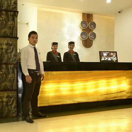 Eurotel Vivaldi Araneta Quezon City Exteriör bild