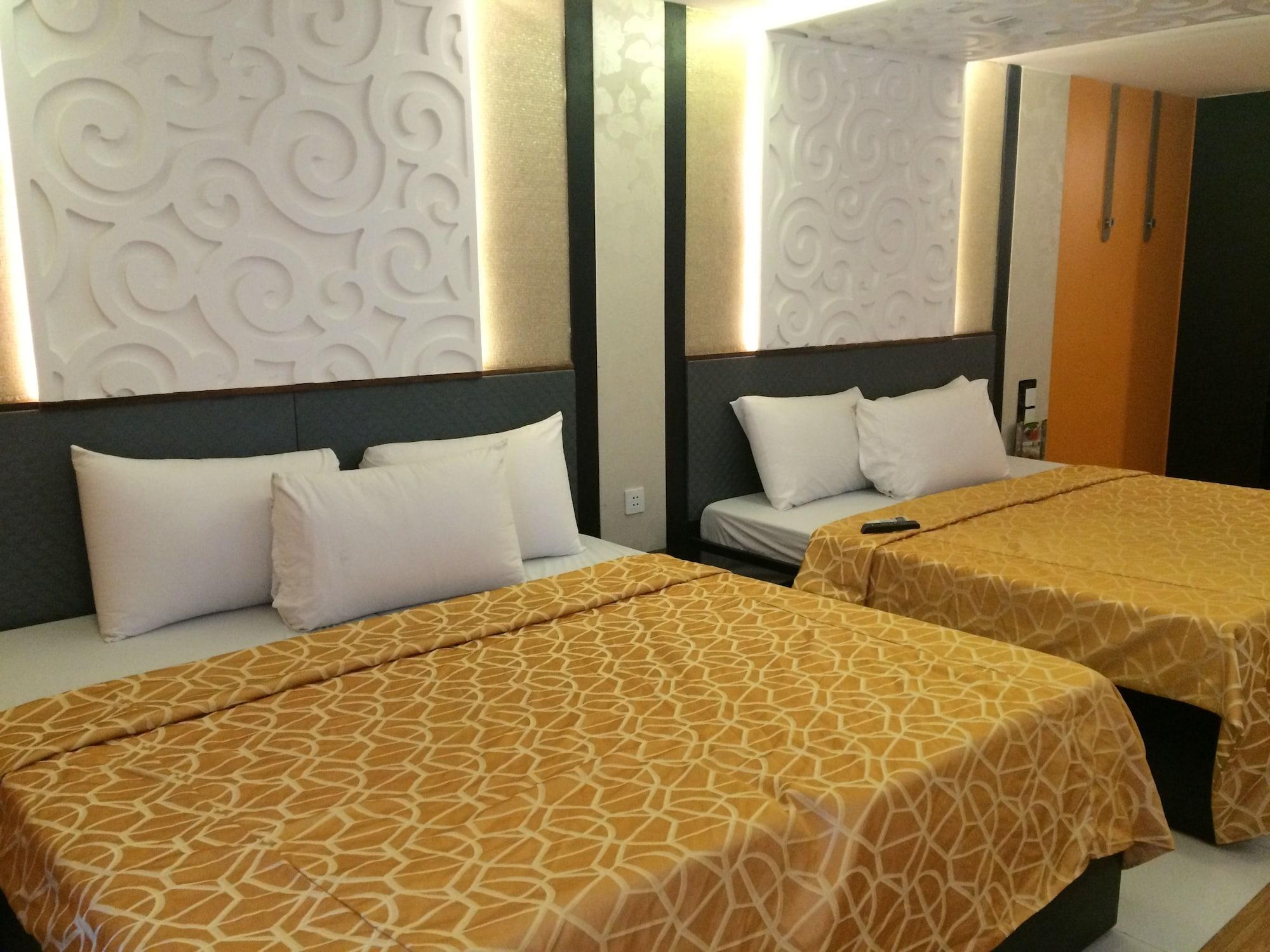 Eurotel Vivaldi Araneta Quezon City Exteriör bild