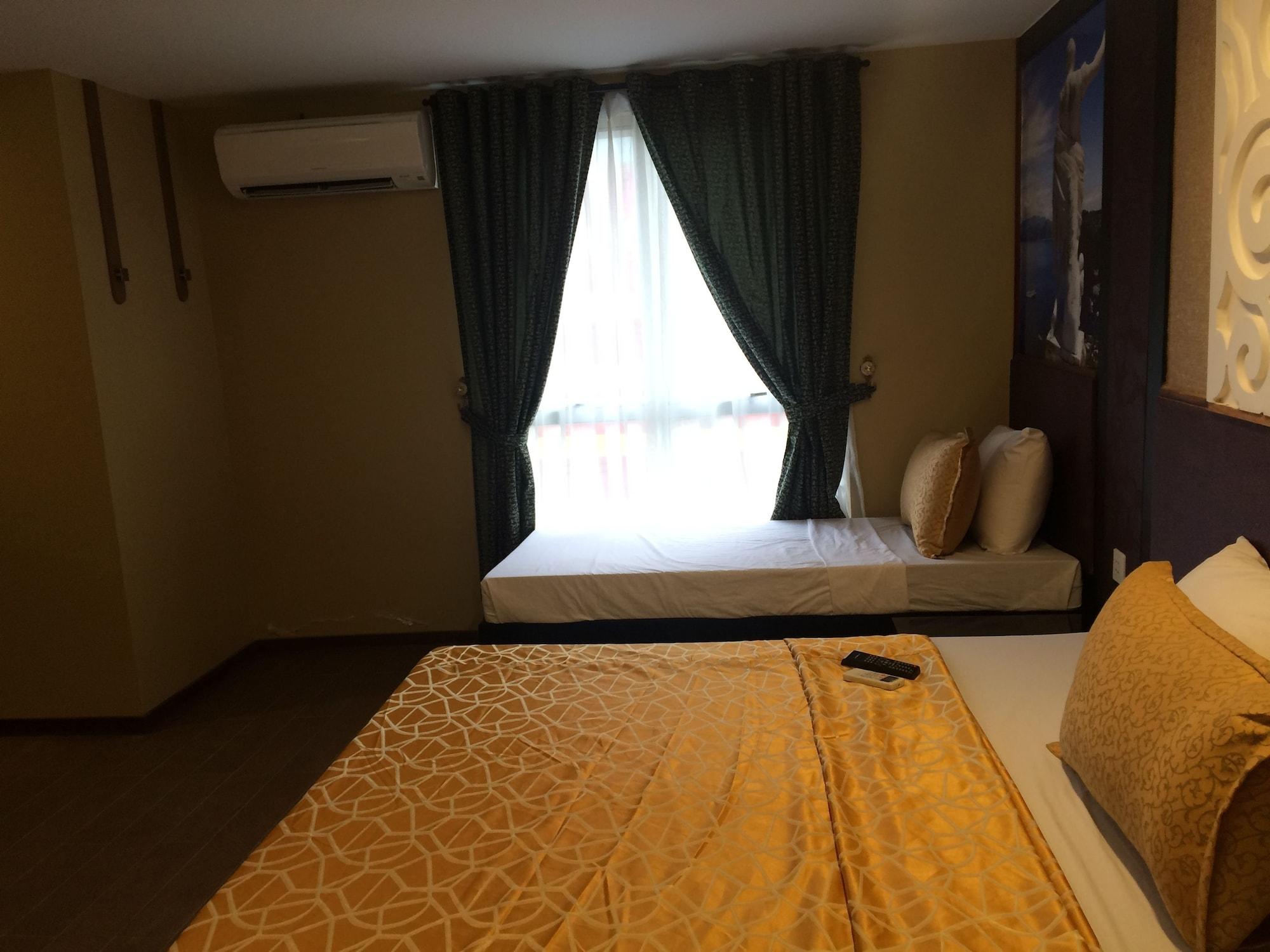 Eurotel Vivaldi Araneta Quezon City Exteriör bild