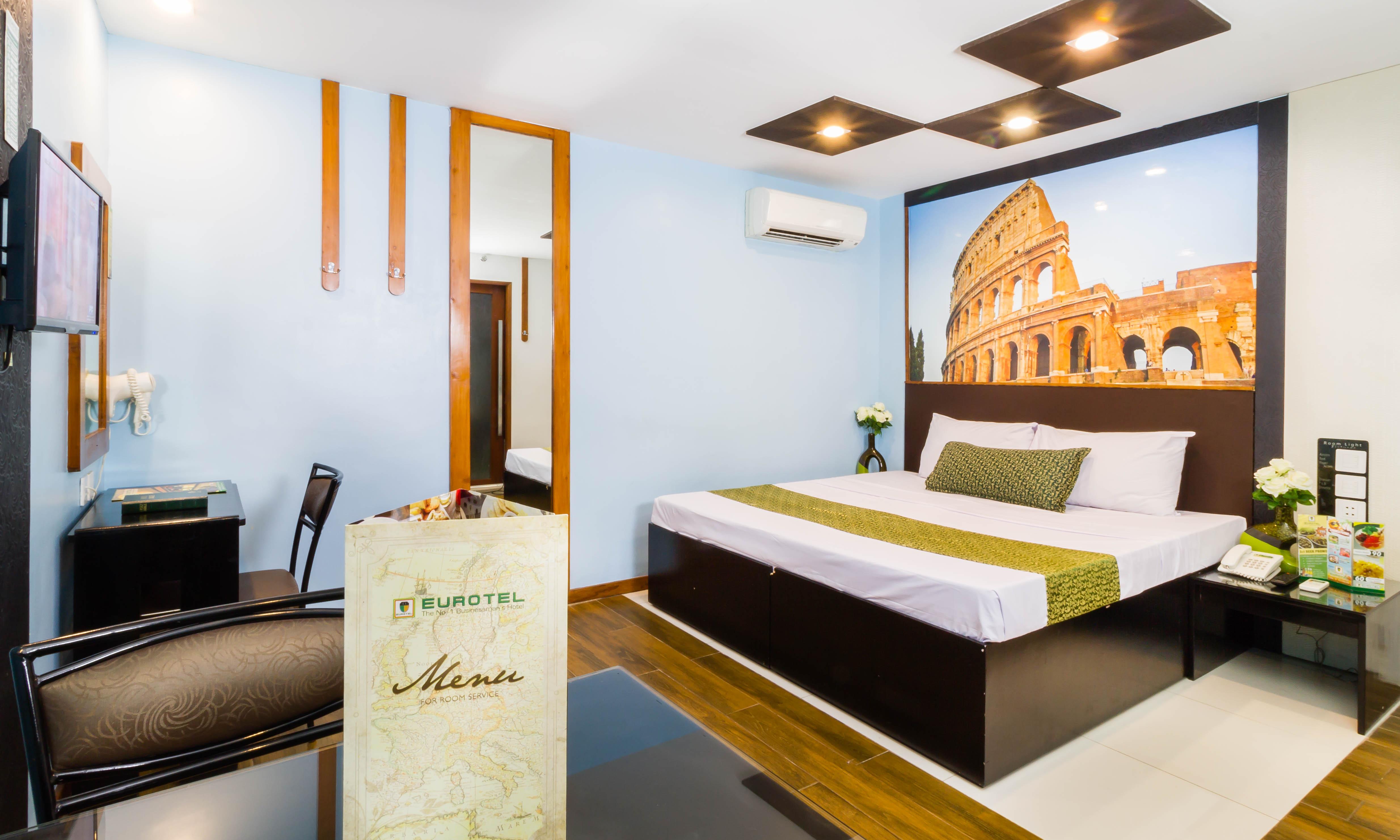 Eurotel Vivaldi Araneta Quezon City Exteriör bild
