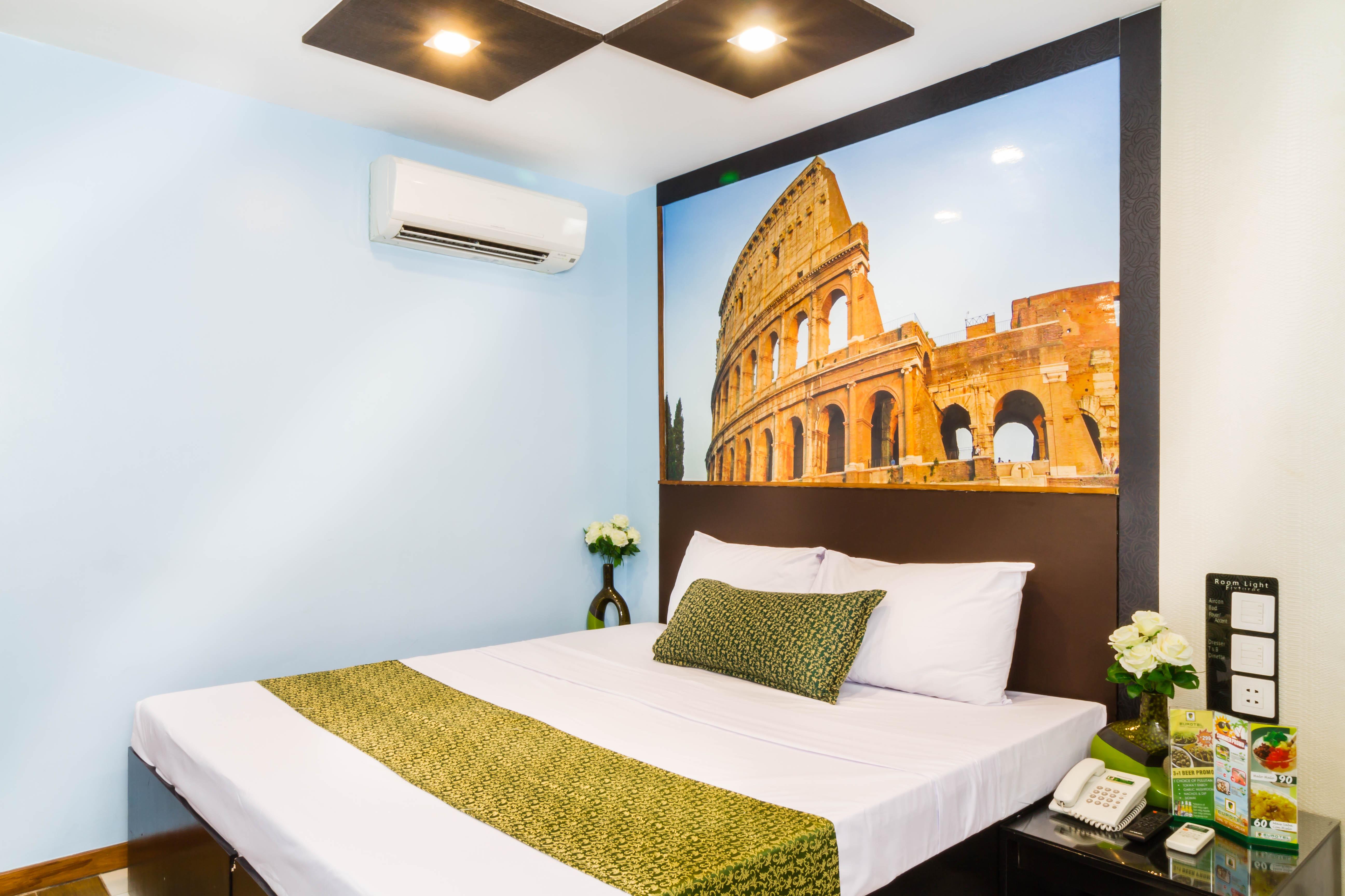 Eurotel Vivaldi Araneta Quezon City Exteriör bild