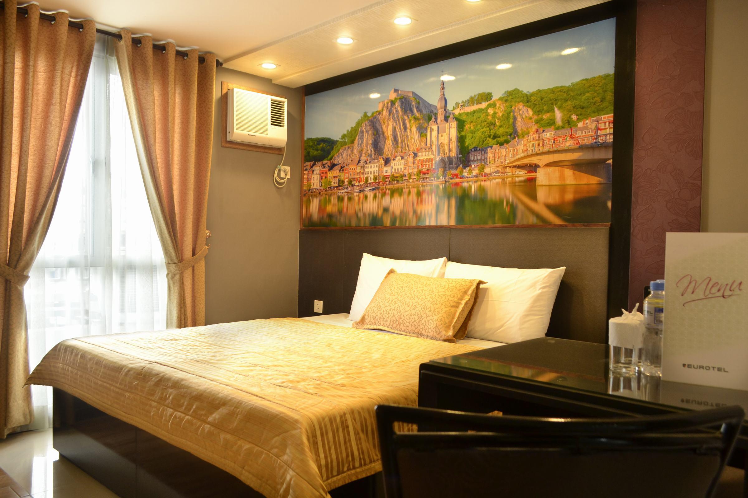 Eurotel Vivaldi Araneta Quezon City Exteriör bild